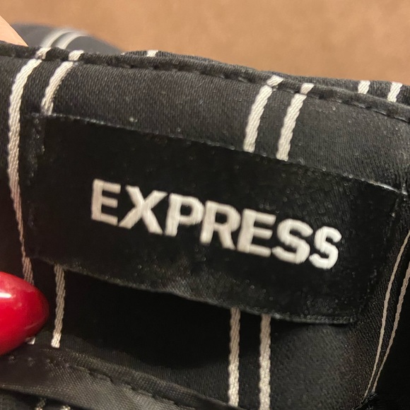 High Waisted Striped Belted Wide Leg Pant size 6 Express Bootcut trousers - Picture 6 of 6